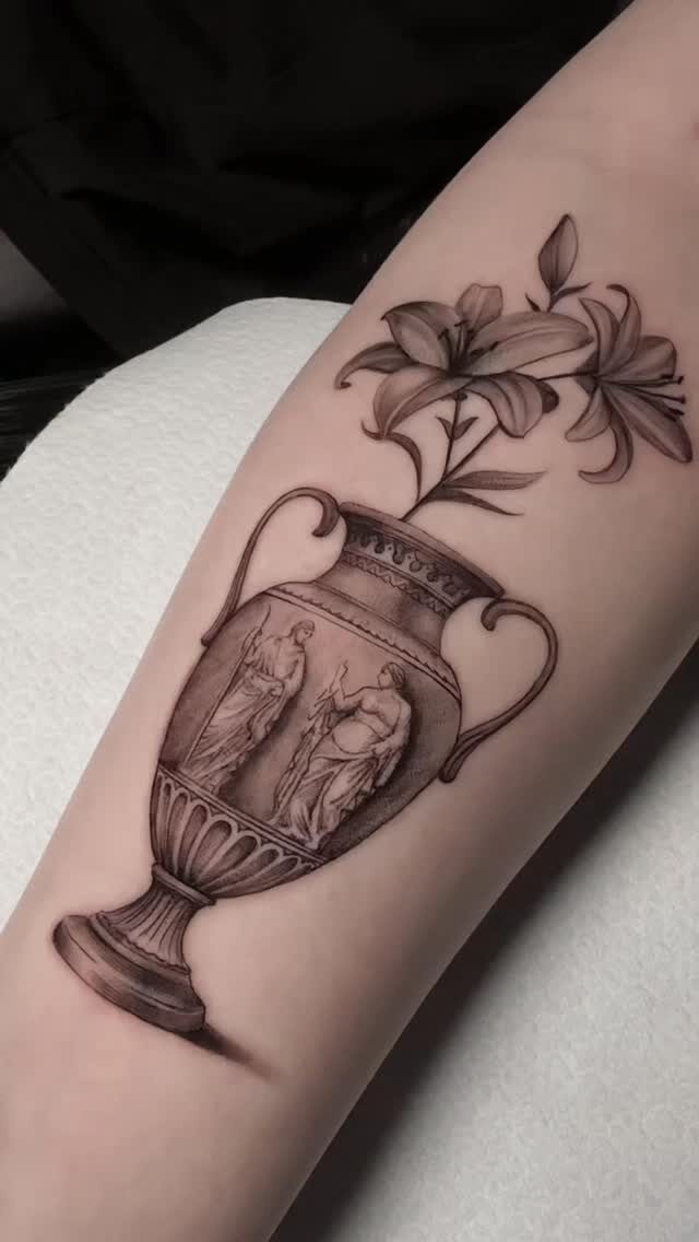 Instagram post from tattoostudiokanto. This post is in position 4.