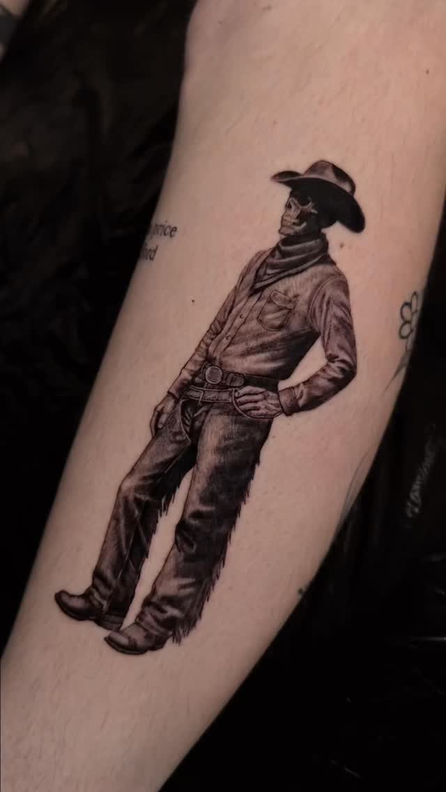 Instagram post from tattoostudiokanto. This post is in position 5.